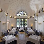 شلوسهوتيل بورغ شليتز فندق Hohen Demzin