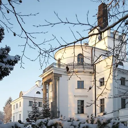 Hotel Burg Schlitz Hohen Demzin
