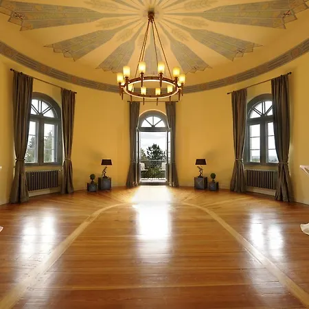 Otel Burg Schlitz 5*